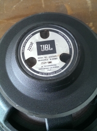 JBL 2227H